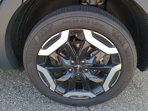 Used 2025 Kia Telluride S FWD image 29