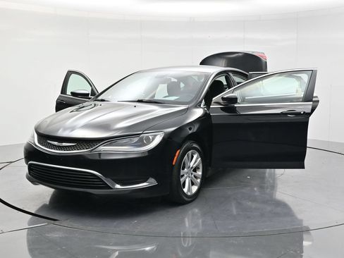 Used 2015 Chrysler 200 Limited FWD image 53