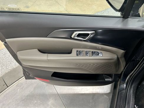 New 2026 Kia Carnival image 10