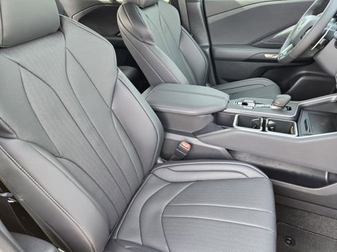 New 2026 Lexus TX 500h AWD image 10