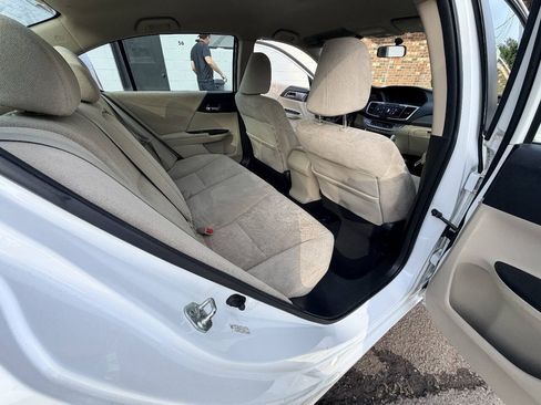 Used 2013 Honda Accord LX image 58