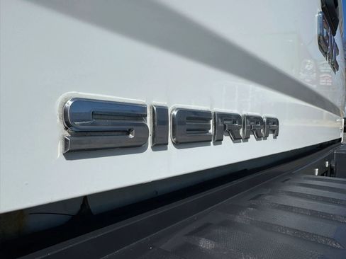 Used 2016 GMC Sierra 1500 SLT w/ SLT Premium Package AWD/4WD image 31