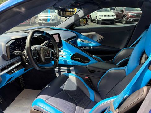 Used 2021 Chevrolet Corvette Stingray Premium Cpe w/ Z51 Performance Package RWD image 14