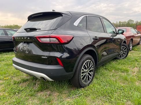 Used 2023 Ford Escape Active w/ Tech Pack #1 image 7