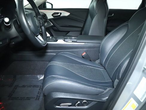 Used 2023 Acura TLX w/ Technology Package image 13