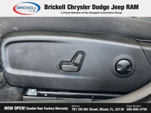 Used 2022 Dodge Charger SXT RWD image 23