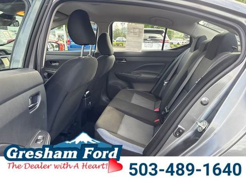 Used 2025 Nissan Versa SV FWD image 15