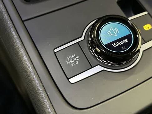 New 2026 Volkswagen Tiguan SE R-Line image 11