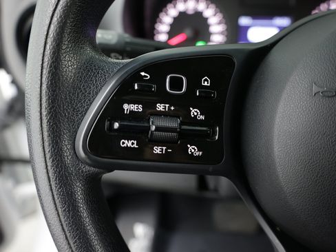 Used 2023 Mercedes-Benz Sprinter 2500 image 17