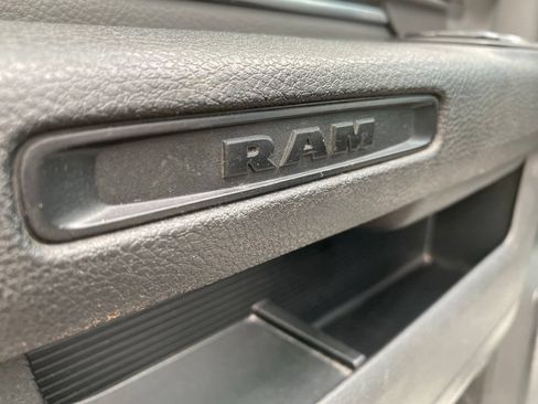 Used 2023 RAM 1500 Classic SLT w/ Trailer & Traction Group AWD/4WD image 18