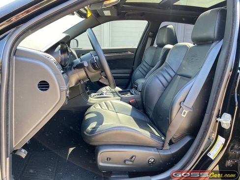 Certified 2023 Chrysler 300 C RWD image 25