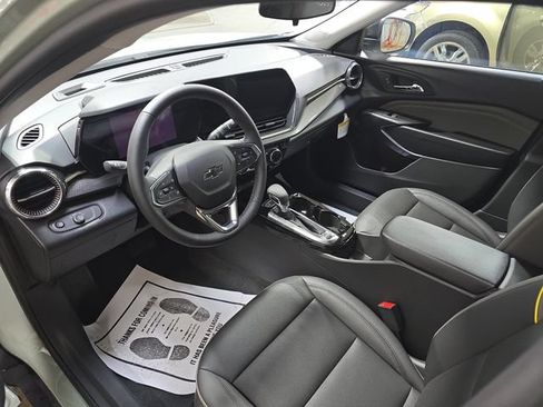 New 2026 Chevrolet Trax ACTIV w/ Driver Confidence Package FWD image 16