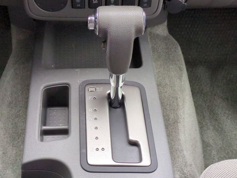 Used 2017 Nissan Frontier SV w/ SV Value Truck Package image 18