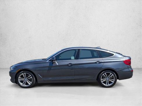 Used 2018 BMW 330i Gran Turismo xDrive AWD/4WD image 9