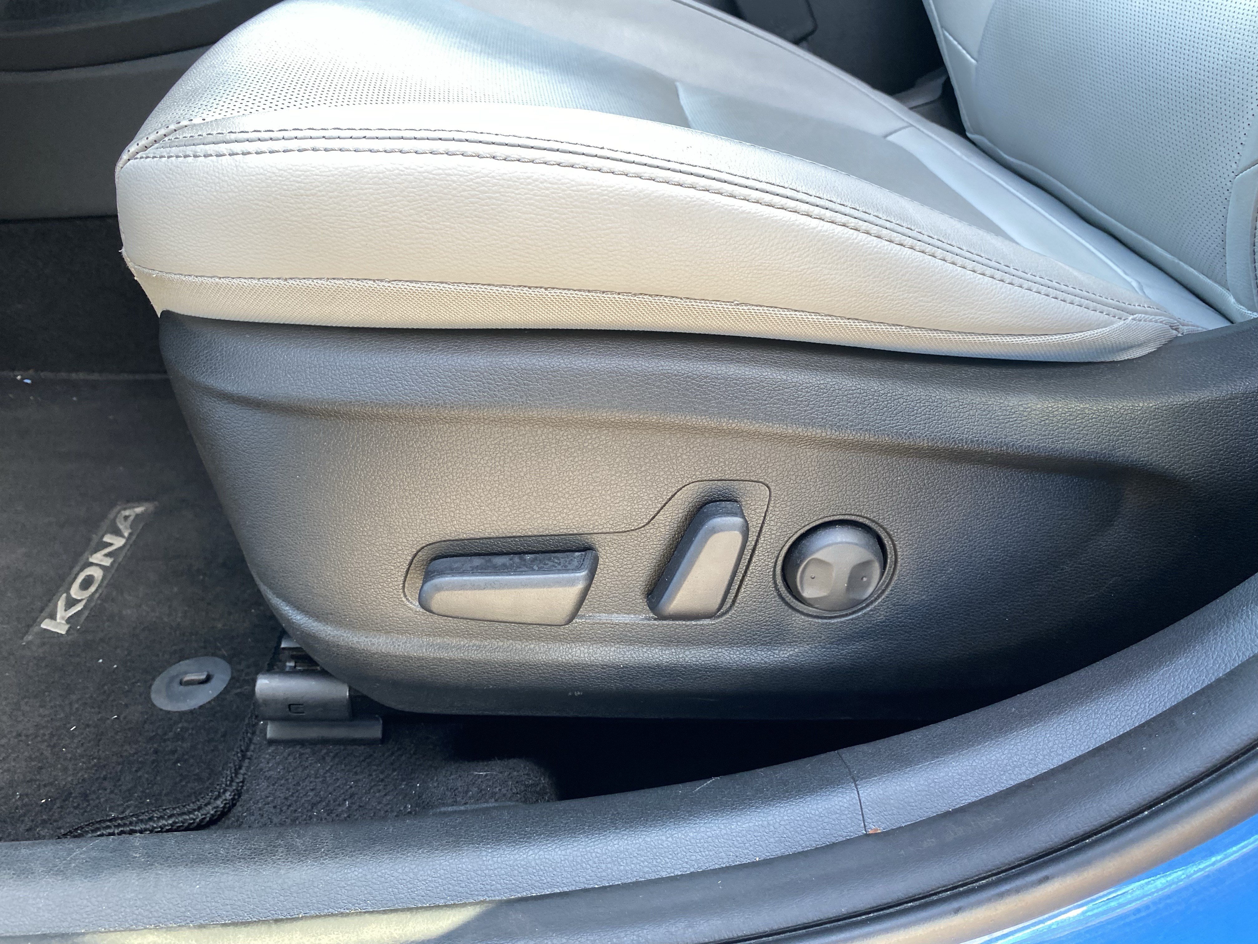 Certified 2022 Hyundai Kona Limited FWD image 21