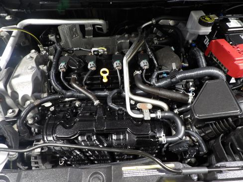 Used 2021 Nissan Rogue S AWD/4WD image 19