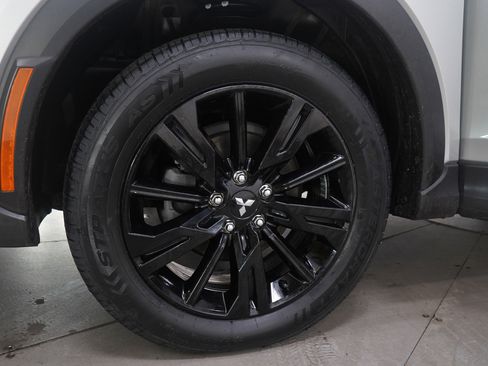 Used 2023 Mitsubishi Eclipse Cross LE AWD/4WD image 30