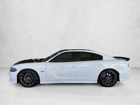 Used 2023 Dodge Charger Scat Pack w/ Navigation & Travel Group image 2