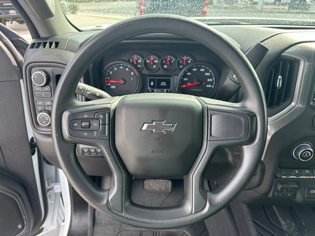 Certified 2025 Chevrolet Silverado 2500 Custom w/ Custom Value Package AWD/4WD image 18