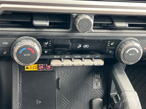 New 2026 Toyota 4Runner TRD Off-Road Premium image 18