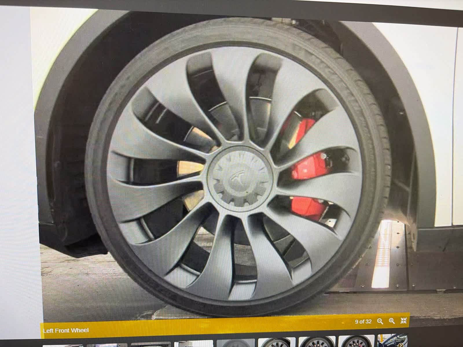 Used 2023 Tesla Model Y Performance AWD/4WD image 7
