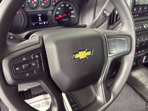 Used 2026 Chevrolet Silverado 1500 Custom w/ Turbomax Blackout Package RWD image 23