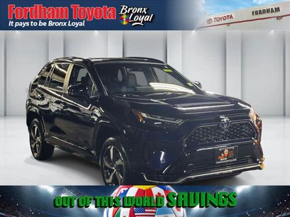 Used 2024 Toyota RAV4 SE w/ Weather & Moonroof Package