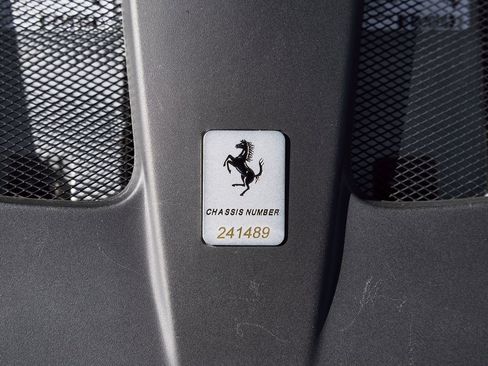 Used 2019 Ferrari 812 Superfast image 13