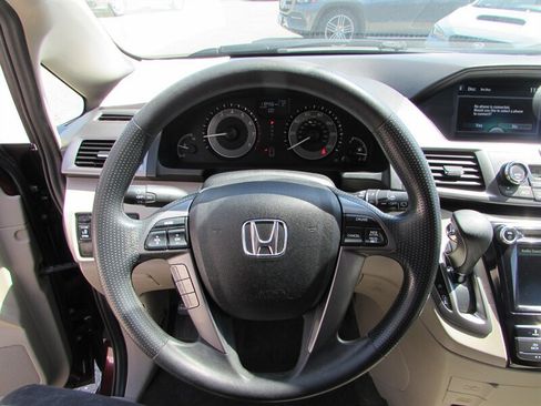 Used 2014 Honda Odyssey EX image 10