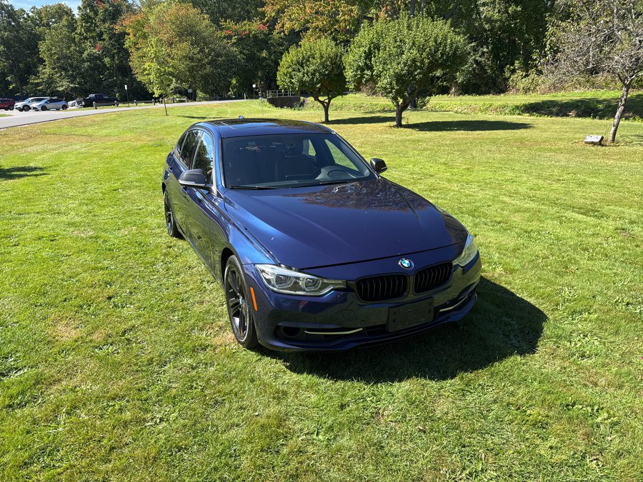 Used 2017 BMW 330i xDrive Sedan AWD/4WD image 1