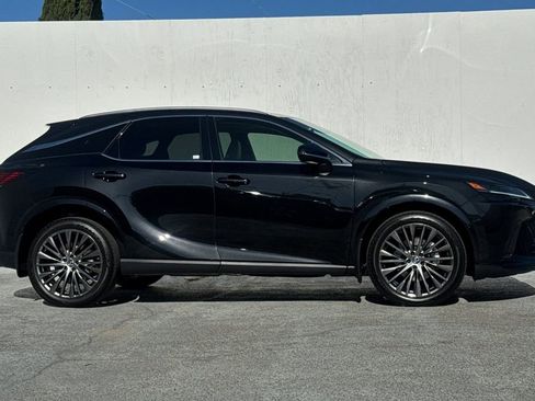Used 2023 Lexus RX 350 w/ Accessory Package (Z1) AWD/4WD image 2