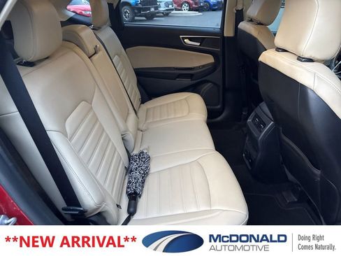 Used 2020 Ford Edge SEL w/ Convenience Package AWD/4WD image 12