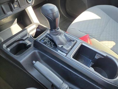 Used 2023 Toyota Tacoma SR AWD/4WD image 21