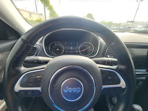 Used 2020 Jeep Compass Limited w/ Safety & Security Group AWD/4WD image 29