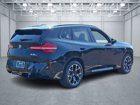 Certified 2025 BMW X3 xDrive30i w/ Premium Package image 4