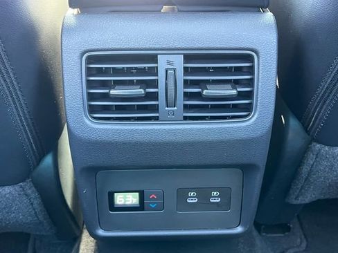 Certified 2024 Nissan Rogue SL w/ SL Premium Package FWD image 24