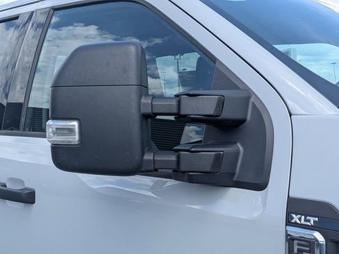 Used 2025 Ford F250 XLT image 10