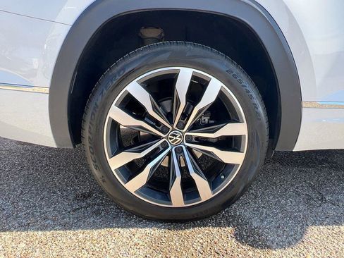 Used 2022 Volkswagen Atlas SEL Premium image 7