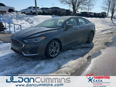 Used 2020 Ford Fusion SEL image 1