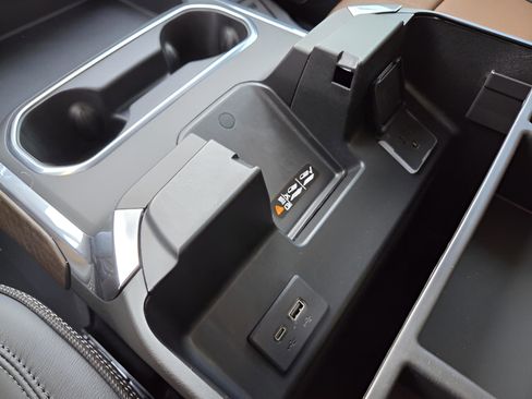 New 2026 Chevrolet Silverado 3500 High Country w/ High Country Premium Package image 19