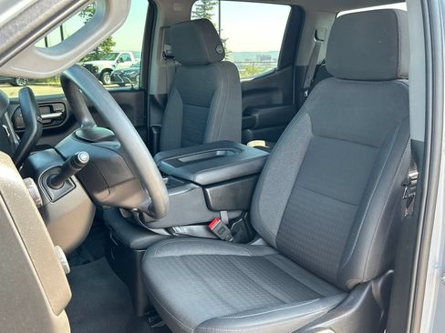Used 2024 Chevrolet Silverado 1500 Custom w/ Turbomax Blackout Package AWD/4WD image 15