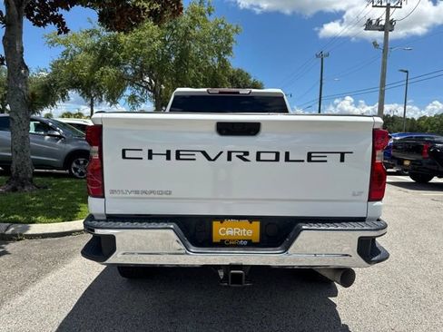 Used 2022 Chevrolet Silverado 2500 LT w/ Convenience Package AWD/4WD image 6