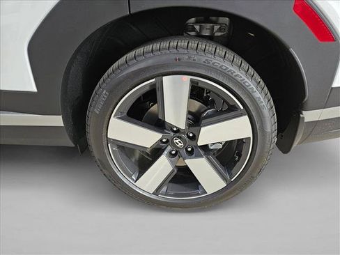 New 2026 Hyundai Santa Fe Limited FWD image 10