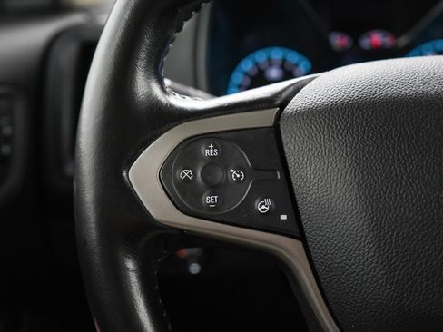 Used 2020 Chevrolet Colorado LT w/ LT Convenience Package AWD/4WD image 24