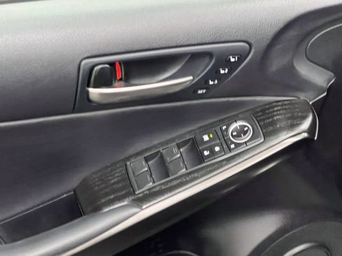 Certified 2023 Lexus IS 300 w/ Premium Package RWD image 10