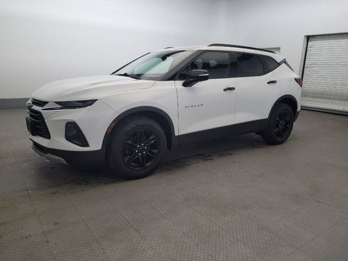 Used 2020 Chevrolet Blazer LT AWD/4WD image 2