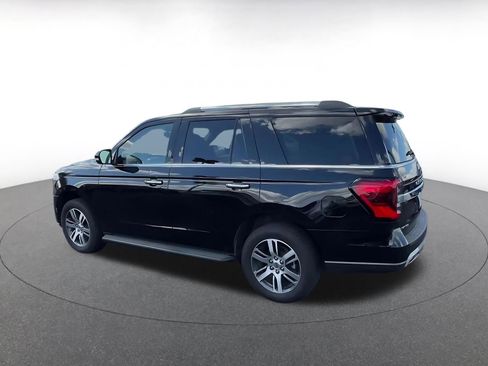 Used 2024 Ford Expedition Limited image 10