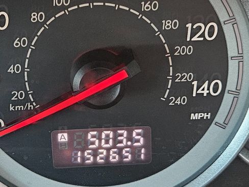 Used 2005 Subaru Outback 3.0R image 22