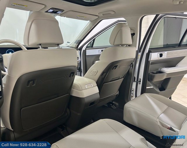 Used 2025 Hyundai Santa Fe Calligraphy AWD/4WD image 14