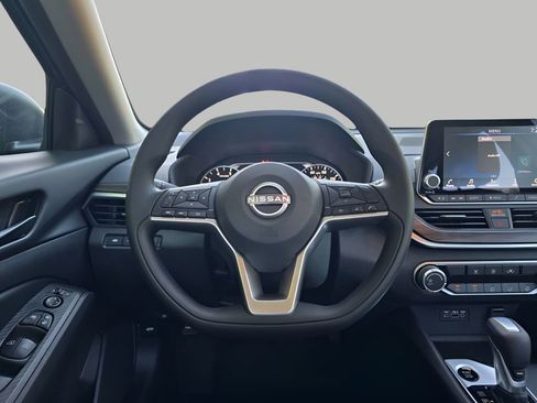 New 2026 Nissan Altima 2.5 SV FWD image 15